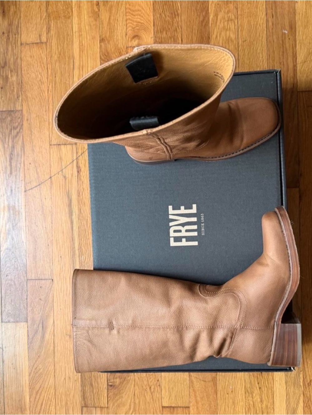Frye Campus 14L Wide Calf Boots Light Brown Size 8 - Picture 3 of 5